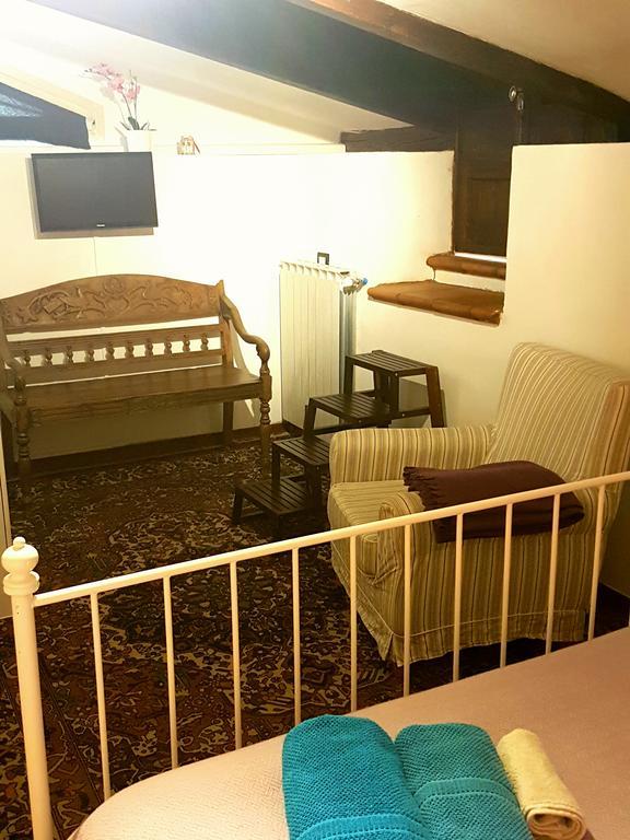 B&B Via Dei Mille Nápoly Szoba fotó