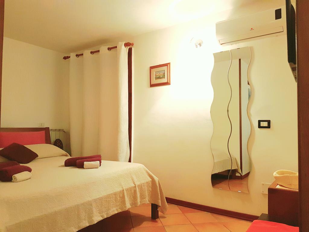 B&B Via Dei Mille Nápoly Kültér fotó